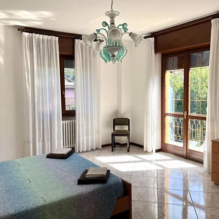 Casa Niky Lägenhet Colico